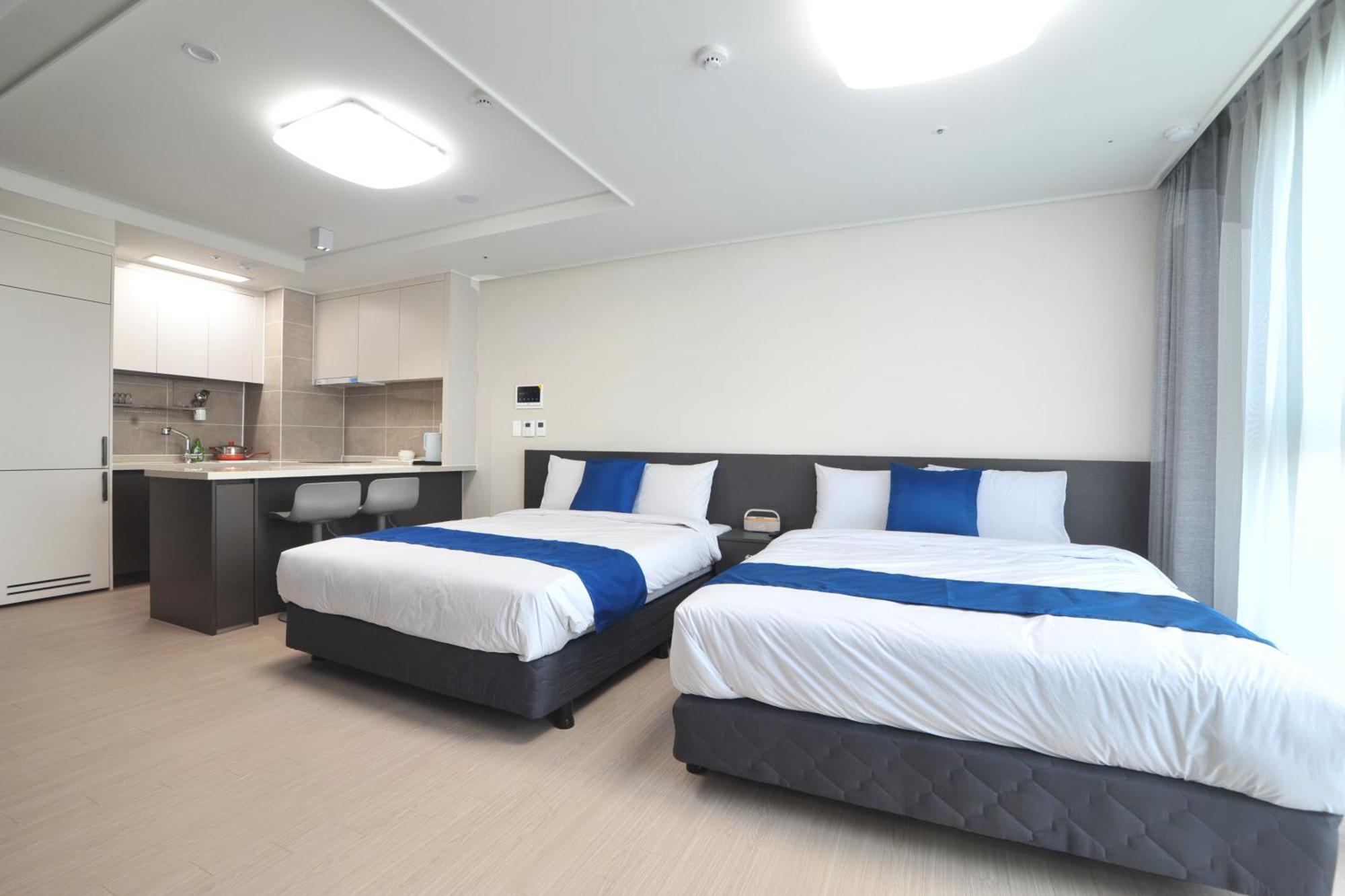 Coopstay Yeosu Hotel מראה חיצוני תמונה